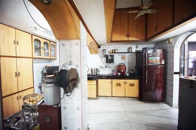 Kitchen Image of 1350 Sq.ft 3 BHK Independent House for sale in Ghodasar Ahmedabad for Rs. 12000000