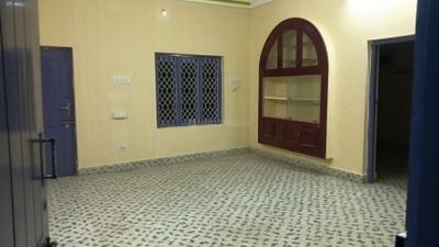 Living Room Image of 950 Sq.ft 1 BHK Independent House for rent in Vaniyambadi Tirupathur for Rs. 5000
