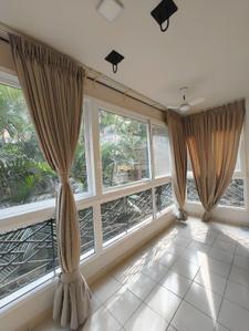 Balcony Image of 3300 Sq.ft 3 BHK Apartment / Flat for rent in Lavelle Road Bengaluru for Rs. 250000