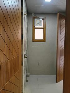 Common Bathroom Image of 1500 Sq.ft 3 BHK Builder Floor for sale in Vasundhara Ghaziabad for Rs. 15300000