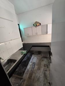 Kitchen Image of 2100 Sq.ft 2 BHK Builder Floor for rent in Gomti Nagar Lucknow for Rs. 20000