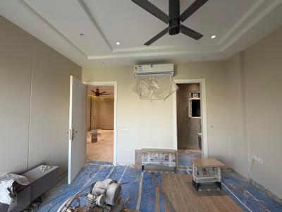 Hall Image of 1440 Sq.ft 3 BHK Builder Floor for sale in Mukherjee Nagar New Delhi for Rs. 20000000