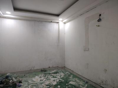 Living Room Image of 650 Sq.ft 2 BHK Apartment / Flat for sale in Sangam Vihar New Delhi for Rs. 3600000