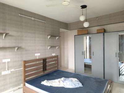 Bedroom Image of 1680 Sq.ft 4 BHK Apartment / Flat for sale in Rustomjee Seasons by Rustomjee Builders, Bandra East Mumbai for Rs. 82500000