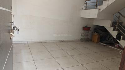 Living Room Image of 2204 Sq.ft 4 BHK Villa for rent in Ishwar Belle Villa Bungalow, Vinzol Ahmedabad for Rs. 15000
