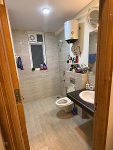 Bathroom Image of 1800 Sq.ft 3 BHK Apartment / Flat for sale in ATS Pristine, Sector 150 Noida for Rs. 28000000