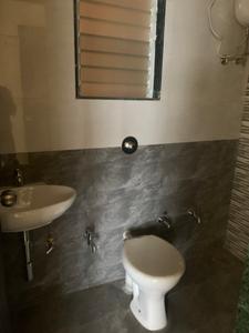 Bathroom Image of 850 Sq.ft 2 BHK Apartment / Flat for sale in DSS Mahavir Kalpavruksha, Kasarvadavali Thane for Rs. 8600000