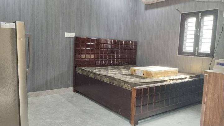 Sector 25, DLF Phase 2 Bedroom 1