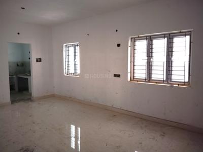 Hall Image of 850 Sq.ft 2 BHK Apartment / Flat for sale in Mylapore Chennai for Rs. 13800000