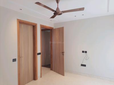 Bedroom Image of 2000 Sq.ft 3 BHK Builder Floor for sale in DLF Phase 1 Gurgaon for Rs. 32100000