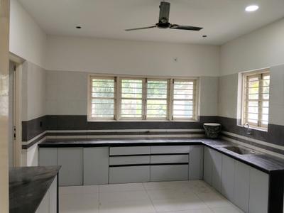 Kitchen Image of 8750 Sq.ft 5 BHK Villa for rent in Sanskruti Sentossa Greens, Vaishno Devi Circle Ahmedabad for Rs. 125000