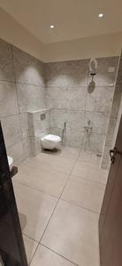 Bathroom Image of 1600 Sq.ft 3 BHK Apartment / Flat for sale in Ved Courtyard Palladium, Bhayli Vadodara for Rs. 7800000