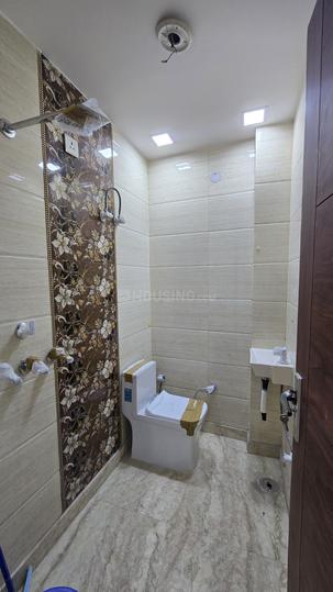 Shastri Nagar Bathroom 1