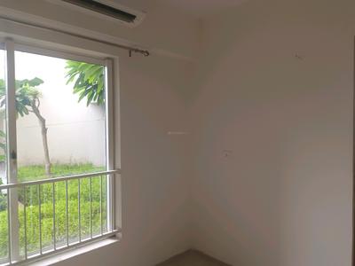 Bedroom Image of 1368 Sq.ft 2 BHK Apartment / Flat for sale in Shapoorji Pallonji JoyVille, Sector 102 Gurgaon for Rs. 18500000