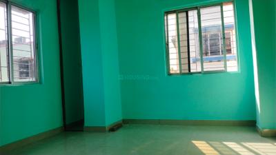Bedroom Image of 850 Sq.ft 2 BHK Apartment / Flat for rent in Picnic Garden Kolkata for Rs. 11000