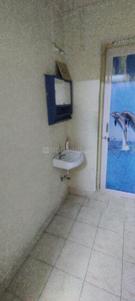 Bathroom Image of 1100 Sq.ft 2 BHK Apartment / Flat for rent in Nagala Park Kolhapur for Rs. 22500