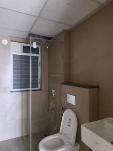 Common Bathroom Image of 1000 Sq.ft 2 BHK Apartment / Flat for rent in Runwal The Central Park Phase 3, Chinchwad Pune for Rs. 34500