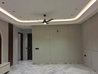 Living Room Image of 1800 Sq.ft 3 BHK Builder Floor for sale in Paschim Vihar New Delhi for Rs. 35000000