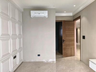 Bedroom Image of 2732 Sq.ft 4 BHK Apartment / Flat for sale in DLF The Ultima, Sector 81 Gurgaon for Rs. 49600000