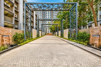 Image of 1320 Sq.ft 3 BHK Apartment / Flat for rent in Swati Florence, South Bopal, Ahmedabad for Rs. 25000