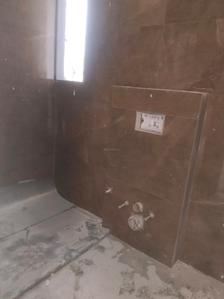 Common Bathroom Image of 900 Sq.ft 2 BHK Apartment / Flat for sale in The Goyal Aspire, Kandivali West Mumbai for Rs. 17500000
