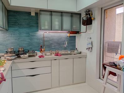 Kitchen Image of 800 Sq.ft 2 BHK Apartment / Flat for sale in Heritage CHS, Andheri East Mumbai for Rs. 24000000