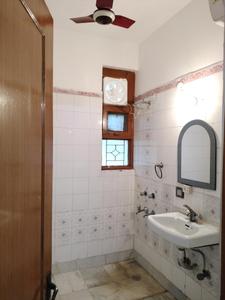 Bedroom One Image of 1800 Sq.ft 3 BHK Apartment / Flat for sale in Hilansh.       Hilansh Apartment.    Dwarka Sector 10.    , Sector 10 Dwarka New Delhi for Rs. 33500000