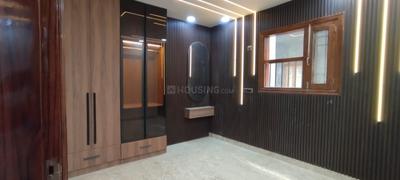 Bedroom Image of 900 Sq.ft 3 BHK Builder Floor for sale in Sector 4 Rohini New Delhi for Rs. 2900000