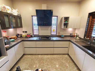 Kitchen Image of 3240 Sq.ft 4 BHK Independent House for sale in Vastrapur Ahmedabad for Rs. 105000000