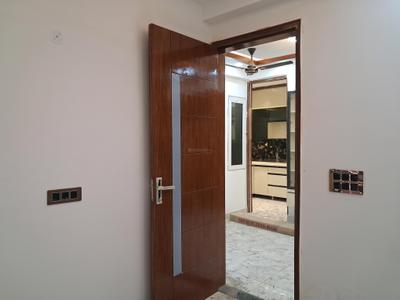 Bedroom Image of 1050 Sq.ft 2 BHK Apartment / Flat for sale in Sector 72 Noida for Rs. 3800000