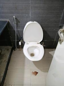 Common Bathroom Image of 1260 Sq.ft 3 BHK Apartment / Flat for rent in Ajmera Bhakti Park, Wadala East Mumbai for Rs. 125000