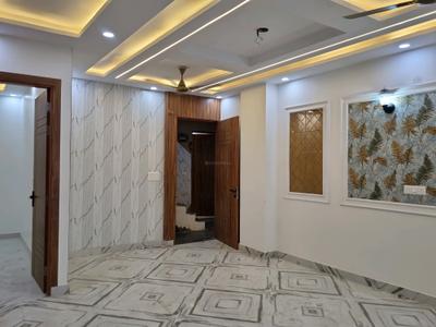 Living Room Image of 810 Sq.ft 3 BHK Apartment / Flat for sale in The Shiva Luxury Floors, Sector 16A Dwarka New Delhi for Rs. 7500000