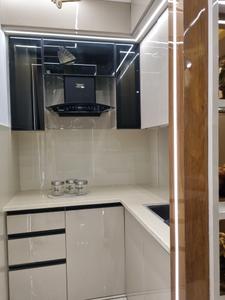 Kitchen Image of 600 Sq.ft 2 BHK Apartment / Flat for sale in Dwarka Mor New Delhi for Rs. 3760000
