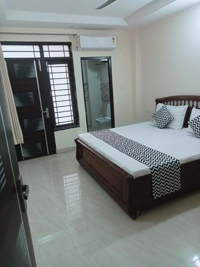 DLF Golf Course, Sector 42 Bedroom 1