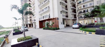 Image of 1050 Sq.ft 2 BHK Apartment / Flat for sale in The Antriksh Golf City, Sector 150, Noida for Rs. 8900000
