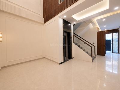 Hall Image of 2600 Sq.ft 4 BHK Independent House for sale in Aman Vihar Dehradun for Rs. 24000000