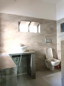 Common Bathroom Two Image of 4000 Sq.ft 8 BHK Independent House for sale in Behala Kolkata for Rs. 16500000