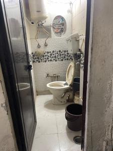 Bathroom Image of 495 Sq.ft 2.5 BHK Independent House for sale in Gulabi Bagh New Delhi for Rs. 2200000