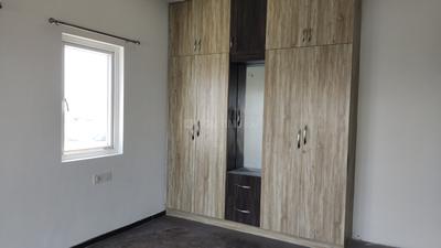 Bedroom Image of 1001 Sq.ft 2 BHK Apartment / Flat for rent in Malles Altius, Perumbakkam Chennai for Rs. 30000