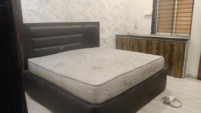 Bedroom Image of 250 Sq.ft 1 RK Apartment / Flat for rent in Mahalakshmi Nagar Indore for Rs. 12500