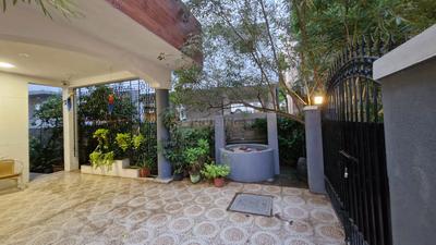 Balcony Image of Mrudhula Home Stay in Valasaravakkam, Chennai