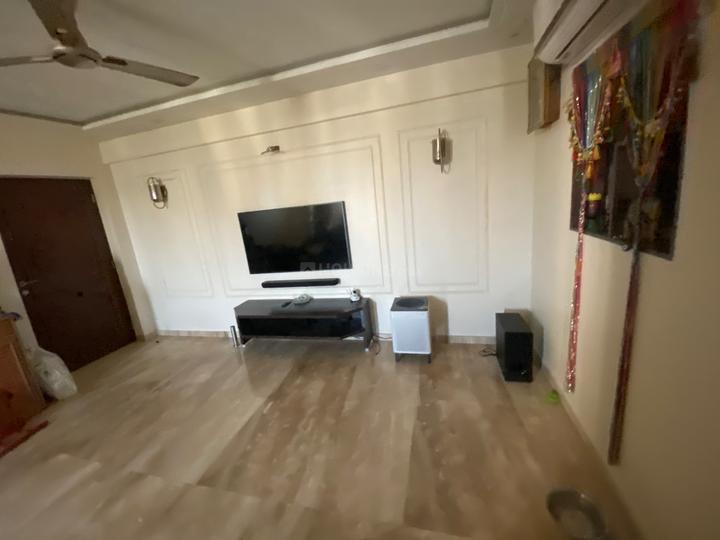 Hiranandani Estate Queens Gate Main Image 1