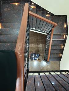 Staircase Image of 1800 Sq.ft 3 BHK Builder Floor for sale in DLF City Phase 1, DLF Phase 1 Gurgaon for Rs. 38000000