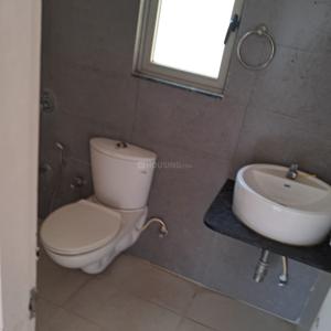 Image of 1400 Sq.ft 2.5 BHK Apartment / Flat for rent in Adani The Meadows, Shantigram, Ahmedabad for Rs. 30000