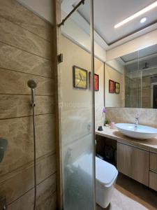 Bathroom Image of 1700 Sq.ft 4.5 BHK Apartment / Flat for sale in Santacruz East Mumbai for Rs. 55000000