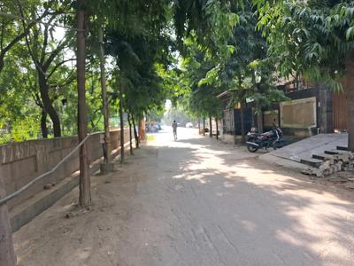 Image of 300 Sq.ft Residential Plot / Land for sale in Sector 70, Noida for Rs. 65000000