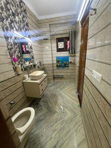 Bathroom Image of 2160 Sq.ft 4 BHK Builder Floor for rent in Janakpuri New Delhi for Rs. 80000