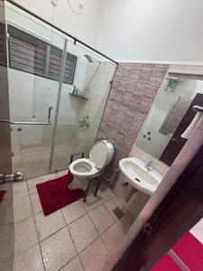 Bathroom Image of 4000 Sq.ft 5 BHK Villa for rent in Ramakrishnanagar Mysore for Rs. 100000