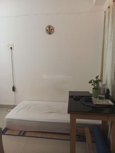 Bedroom Image of Triveni Pandey in Goregaon West, Mumbai