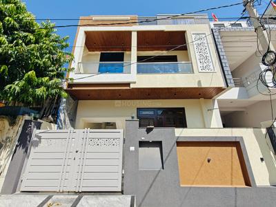 5 BHK Independent House